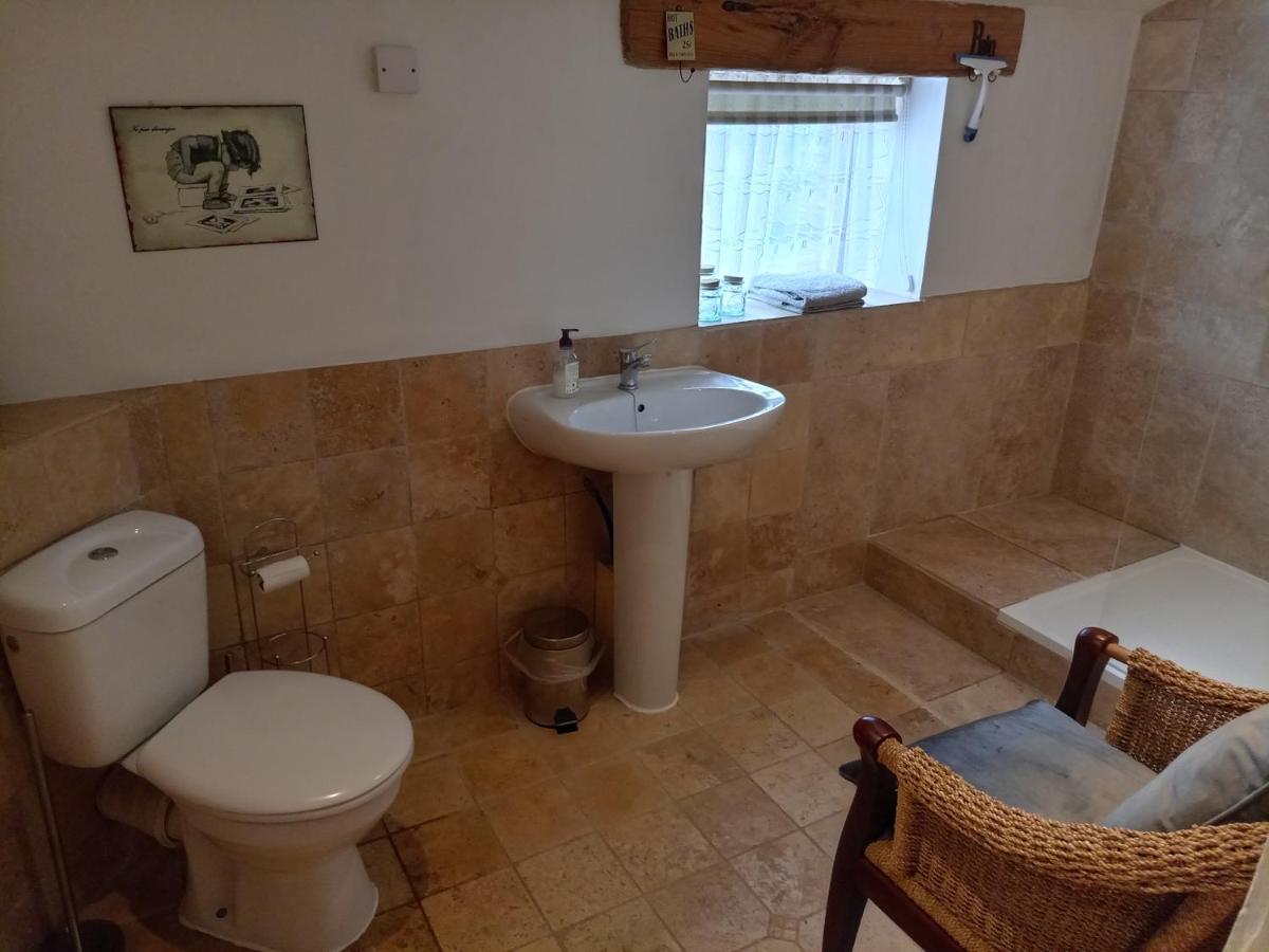 Character Breton Cottage Carhaix-Plouguer Luaran gambar
